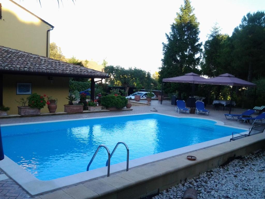 Il Giardino Dei Limoni Hotell Montecassiano Eksteriør bilde